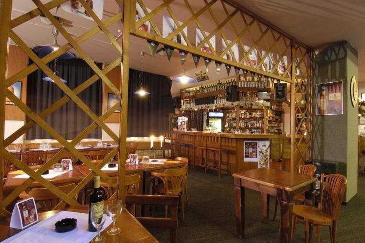 Hostel Junior Πράγα Εξωτερικό φωτογραφία